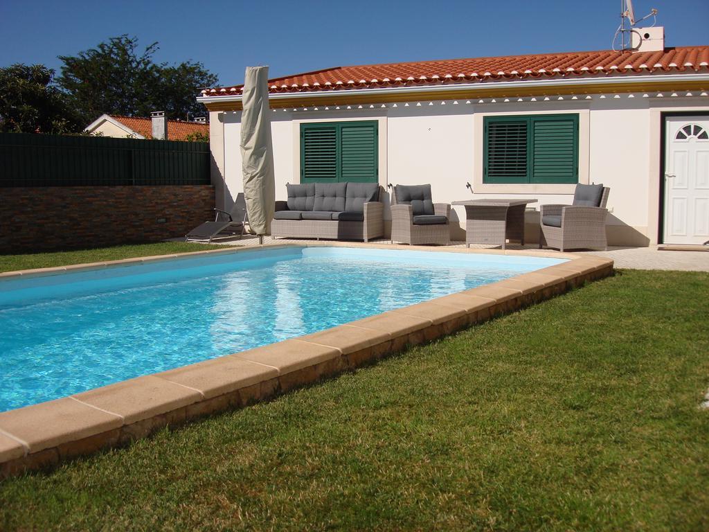 Guest House Dos Olivais 아제이타오 외부 사진